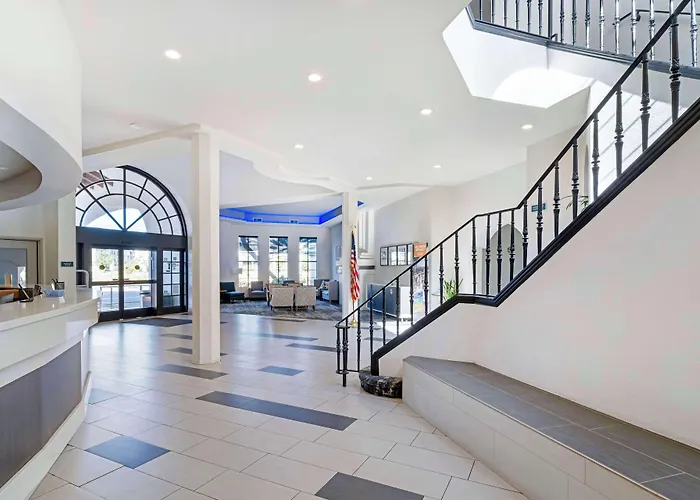 Best Western Posada Royale Hotel & Suites